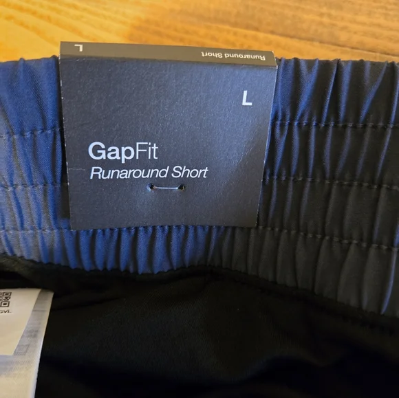 GapFit Runaroind Short Large - Picture 2 of 7